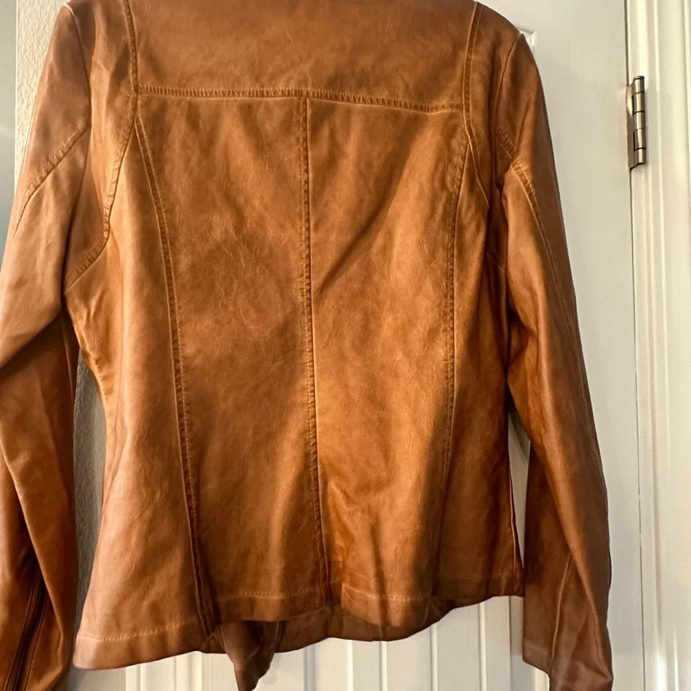 Max Studio leather jacket - Picture 3 of 5